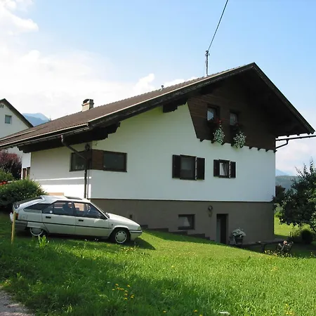 Familie Jarnig Inge Apartment