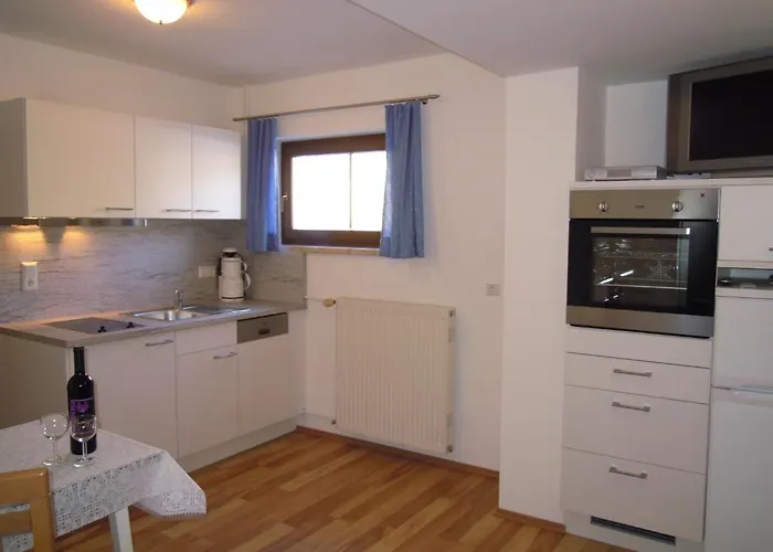 Apartament Familie Jarnig Inge *